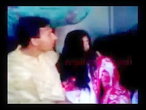 Gujarati Bhabhi Naughty With Salesman -Desi Chudai Videos Tube