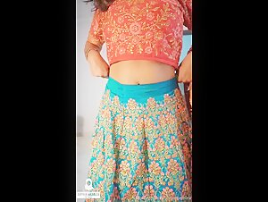 Zehar Bhabhi Sophia Abdalla Onlyfans Videos, Mastrubation And Blowjob In Outdoor 3 of 3