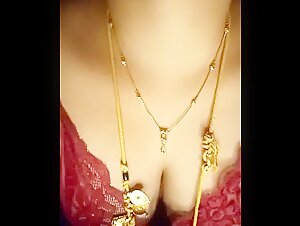 South Indian Married Aunty Showing Big Boobs, Tight Pussy And Masturbation On Fans Demand 1 of 3