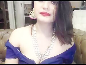 Viral Cam Bhabhi GoddessAnna (Anamika Desai) Stripping, Showing Boobs And Masturbation On Live Cam 31 of 34