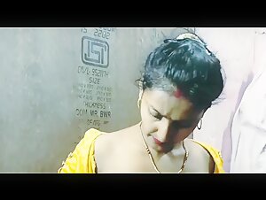 Teen Village Wife Show Boobs Hindi Audio