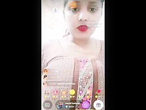 Aarohi kashyup Showing Boobs Pussy Tango Live, Hindi Audio