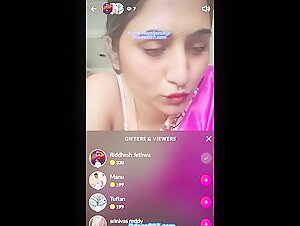 Hot Desi Bhabhi SwetaYadav Stripping And Dancing In Bra, Showinng Her Boobs 9 Minutes Full Video